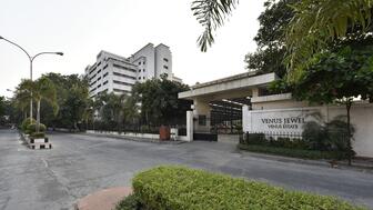 An external view of the Venus Jewel factory in India. Regarding current U.S. sanctions on Russian diamonds, Venus Jewel partner Devansh Shah said the company has been able to identify the origin of its diamonds for a number of years so it is, “easy for our customers to choose based on their preferences.” 20230315_natural diamond industry Venus facility.jpg