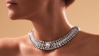 Sotheby’s will auction a rare tie necklace made in 1929 by Van Cleef & Arpels at its June 7 jewelry auction in New York. Van Cleef & Arpels tie necklace