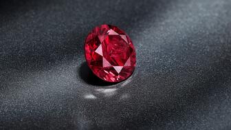 A fancy red diamond, the “Argyle Phoenix,” set a world auction record this week, selling at Phillips Geneva for $4.2 million, well above its high estimate of $1.5 million. The Argyle Phoenix red diamond