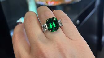 Senior Editor, Gemstones Brecken Branstrator rounds up her favorite pieces from this year’s AGTA Spectrum Award entries, including this chrome tourmaline ring from Samuel Getz Designs. 20221118_Chrome-tourmaline-ring.jpg