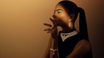 From elephants to leopards and rhinos, the “Forces of Nature” collection includes eight sets of jewelry, each representing a different animal native to Southern Africa. Model Wearing De Beers Dignity Set