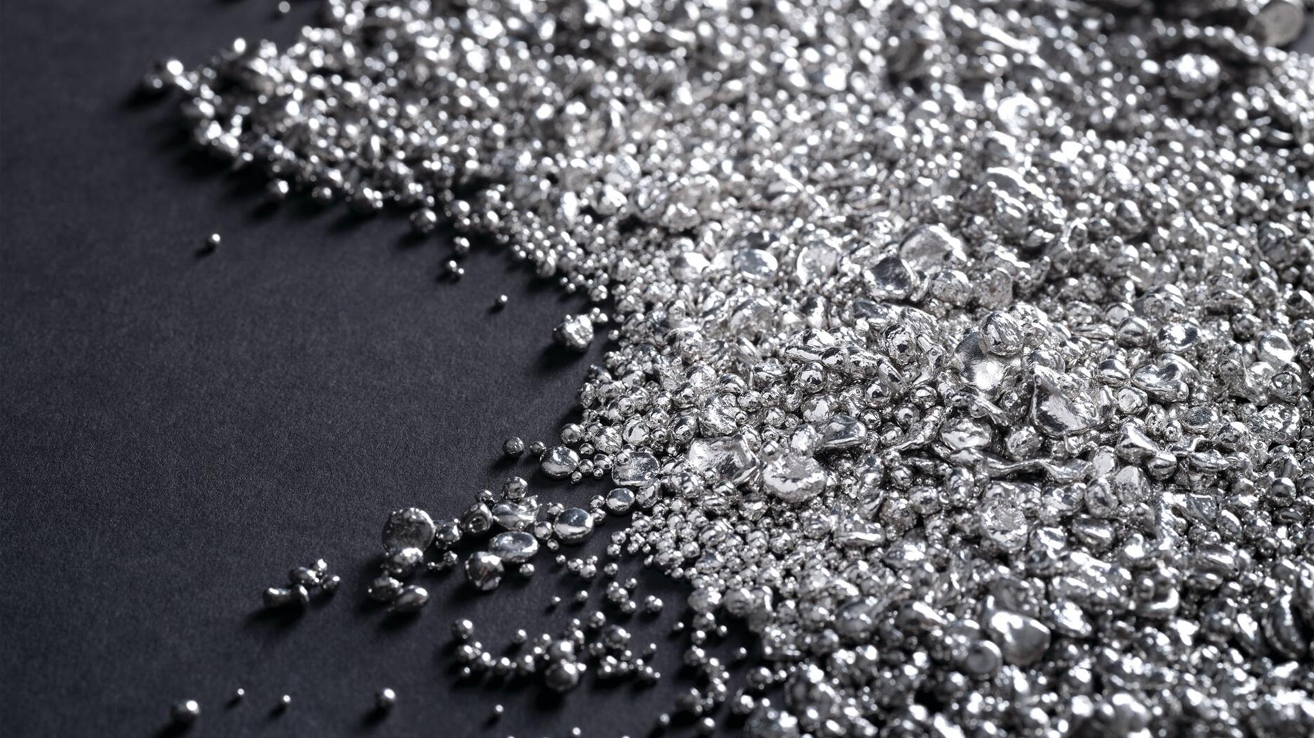 Platinum Guild International USA is launching a new platinum alloy during the JCK Las Vegas show, which promises all the benefits of platinum with the workability of white gold. Inoveo Platinum